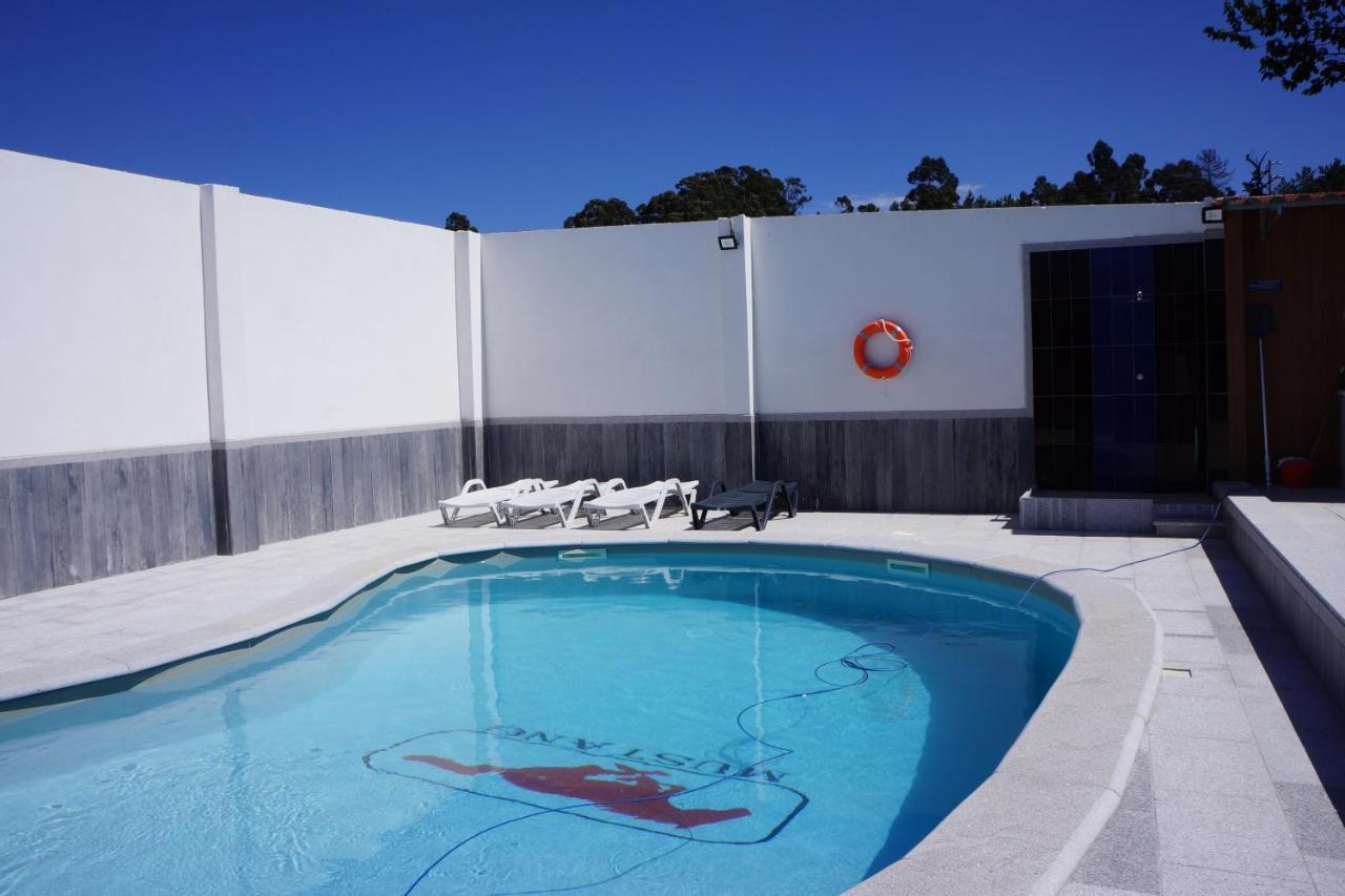 Casinha Das Bonecas - Casa Com Piscina Privada Авейру Экстерьер фото